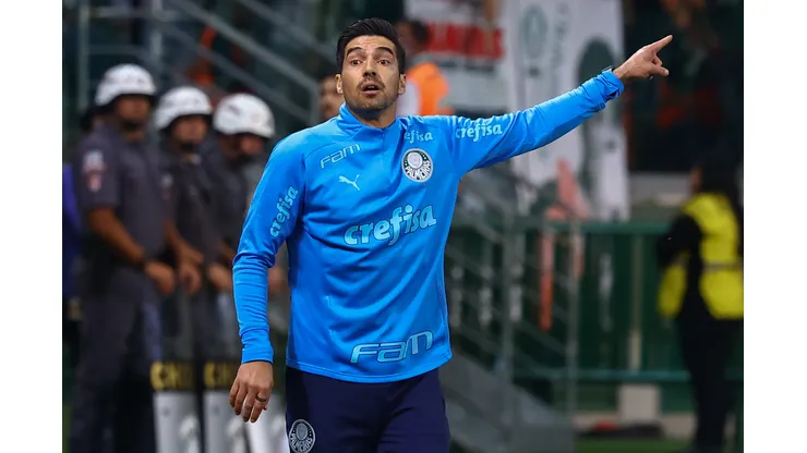 Foto: (Marcello Zambrana/AGIF) - Abel Ferreira pode liberar um de seus atletas no Palmeiras a fechar com um clube do exterior