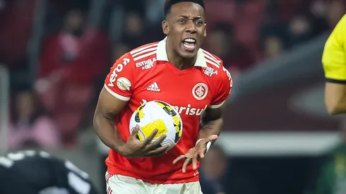 Foto: Pedro H. Tesch/AGIF – Moisés está de saída do Internacional