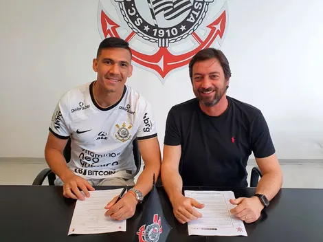 Corinthians anuncia contratação de Balbuena; defensor chega por empréstimo de uma temporada