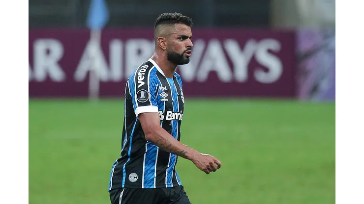 Fernando Alves/AGIF - Maicon, ex-volante do Grêmio