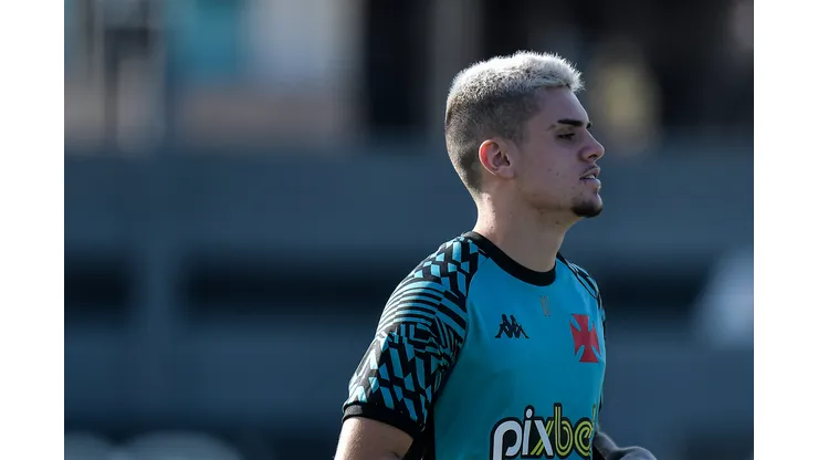 Foto: (Thiago Ribeiro/AGIF) - Gabriel Pec é uma das cinco novidades na escalação do Vasco para enfrentar o Sampaio Corrêa