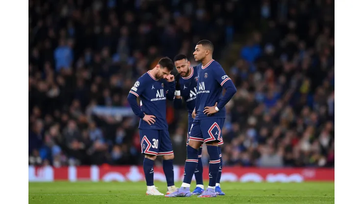 Laurence Griffiths/ Getty Images - Neymar, Messi e Mbappe jogadores do PSG
