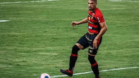 Foto: (Paulo Paiva/AGIF) – Adryelson não é mais jogador do Sport