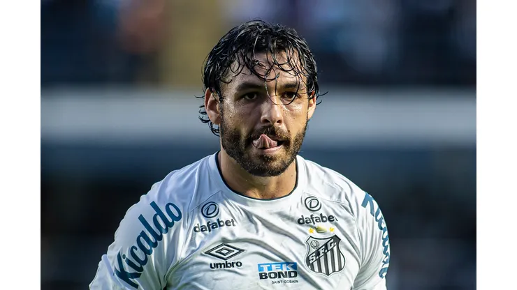 Foto: Diogo Reis/AGIF | Goulart vai jogar a Série B
