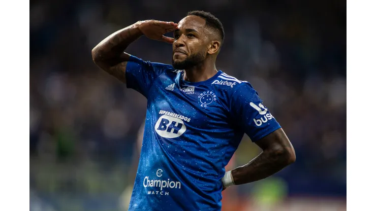 Foto: (Staff images /Cruzeiro) - Rafa Silva é uma das novidades na lista de relacionados do Cruzeiro para o jogo de volta contra o Fluminense