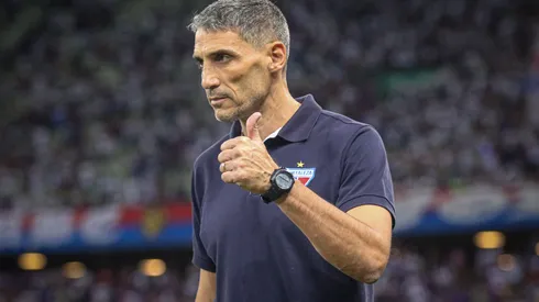 Foto: (Lucas Emanuel/AGIF) – Juan Pablo Vojvoda ganhou mais um reforço no Fortaleza
