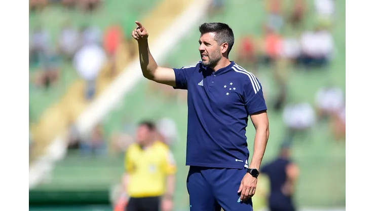 Staff Images/Cruzeiro - Paulo Pezzolano, técnico do Cruzeiro