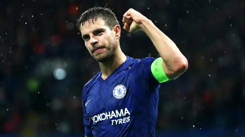 Clive Rose/Getty Images – Cesár Azpilicueta, jogador do Chelsea