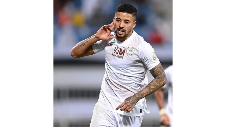Foto: Reprodução Instagram/ @Paulinho97_ - Al-Shabab comunica Botafogo sobre Paulinho