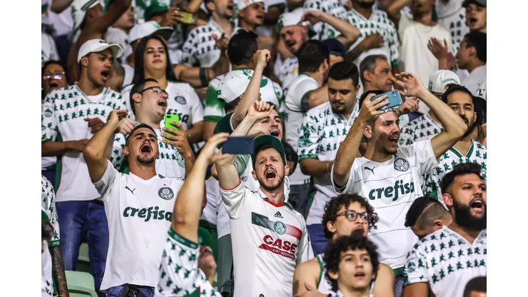 Foto: (Marcello Zambrana/AGIF) - Além do apoio na Libertadores, a torcida tem sido fundamental para a saúde financeira do Palmeiras