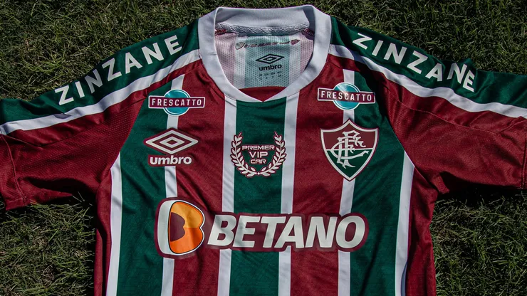 Foto: (Marcelo Gonçalves/FFC) - A Frescatto voltou a patrocinar o Fluminense