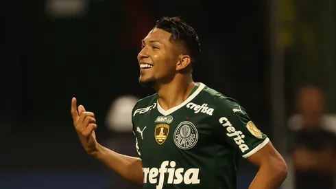 (Foto: Cesar Greco) – Rony vem jogando muito no Alviverde