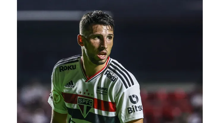 Foto: Marcello Zambrana/AGIF - Calleri desfalca o São Paulo na Sula