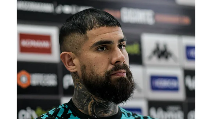 Foto: Thiago Ribeiro/AGIF- Xerife será titular no duelo de logo mais