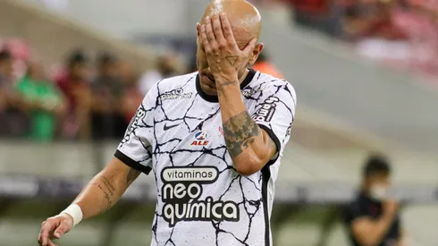 Rafael Vieira/AGIF – Fábio Santos, lateral-esquerdo do Corinthians
