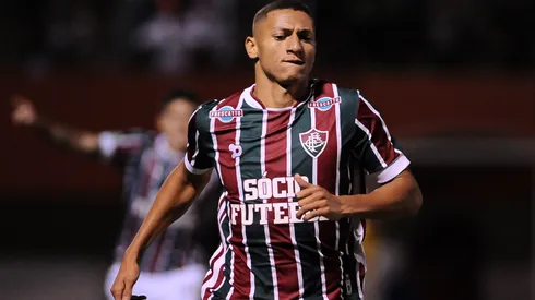 Foto: (Armando Paiva/AGIF) – Contratado pelo Tottenham, Richarlison brilhou com a camisa do Fluminense antes de se transferir para a Europa