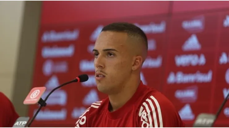 Ricardo Duarte/Internacional - João Peglow, atacante do Atlético-GO