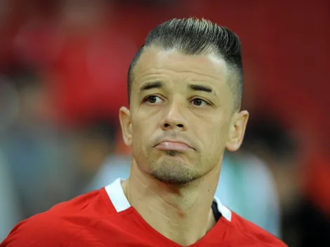 Dirigente do Internacional 'sai da casinha' e rebate críticas de D'Alessandro