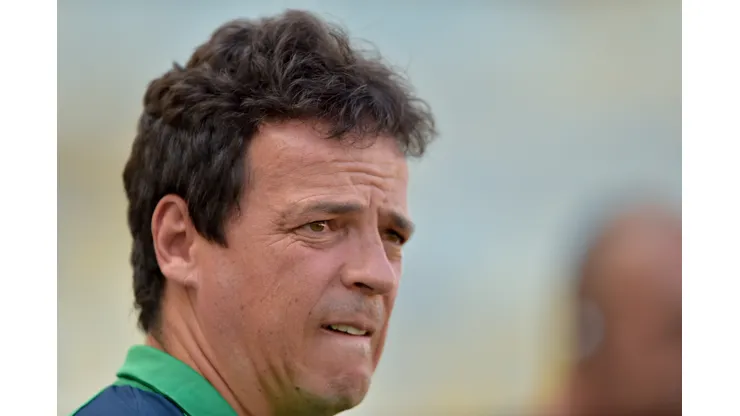 Foto: Thiago Ribeiro/AGIF - Diniz pode perder titular no Fluminense