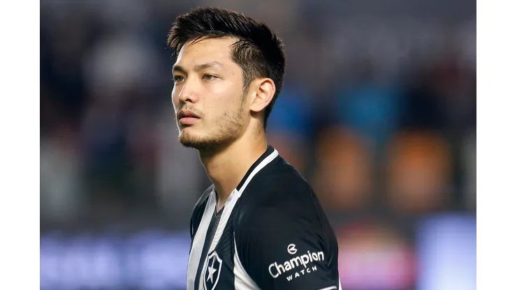 Foto: Vitor Silva/Botafogo - Oyama deixou o Botafogo rumo ao RWD