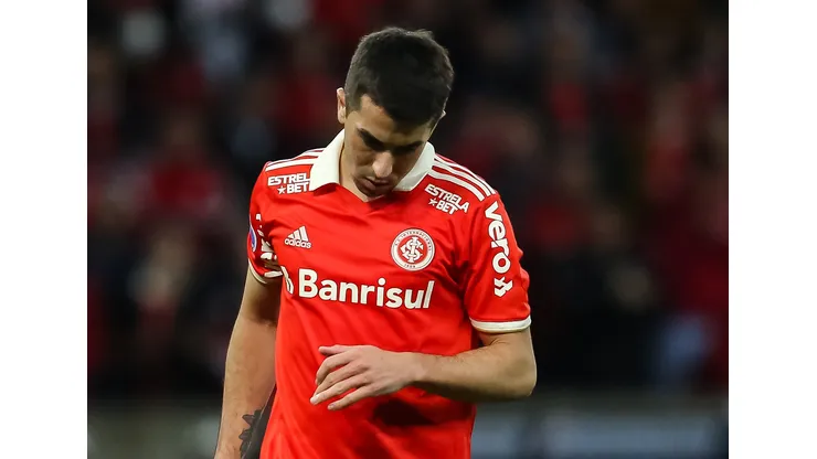 Foto: Pedro H. Tesch/AGIF - De Pena tem contrato até o fim do ano no Inter
