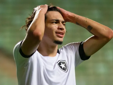 Portal traz 'bomba', ex-parça de Matheus Nascimento acerta com futebol europeu e agita torcida do Botafogo na web