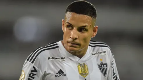 Foto: Thiago Ribeiro/AGIF- Lateral abriu o jogo sobre o momento da equipe
