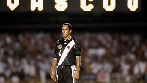 Foto: (Shaun Botterill/Getty Images) – Edmundo marcou época como jogador do Vasco