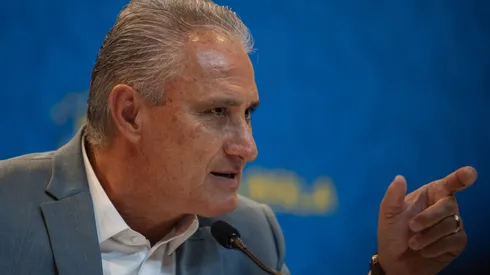 Foto: (Allan Carvalho/AGIF) – Tite, técnico da Seleção Brasileira, rasgou elogios a Juan Pablo Vojvoda, treinador do Fortaleza