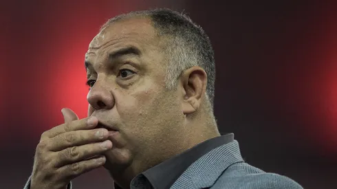 Foto: Thiago Ribeiro/AGIF- Dirigente pode ficar a ver návios no negócio
