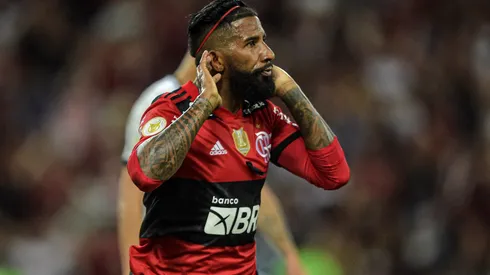 Foto: Thiago Ribeiro/AGIF | Rodinei é colocado na roda de comentários