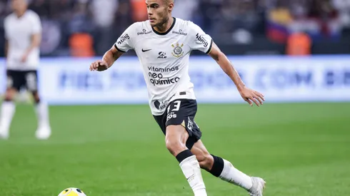 Foto: (Alexandre Schneider/Getty Images) – Fausto Vera ficou deslumbrado com o apoio da torcida do Corinthians