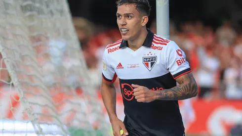 Foto: Marcello Zambrana/AGIF – Igor Vinícius renovou com o São Paulo até 2025