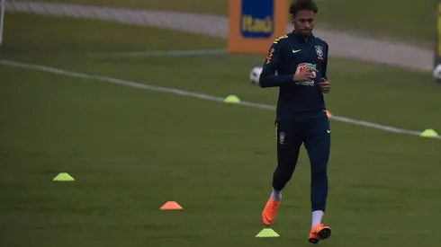 Foto: Thiago Ribeiro/AGIF – Brasil não irá se preparar na Granja Comary para Copa