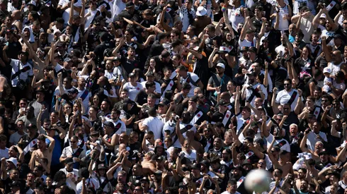 Foto: (Jorge Rodrigues/AGIF) – O Vasco foi à CBF para exigir um preço mais justo para sua torcida assistir ao jogo contra o CSA dentro do estádio