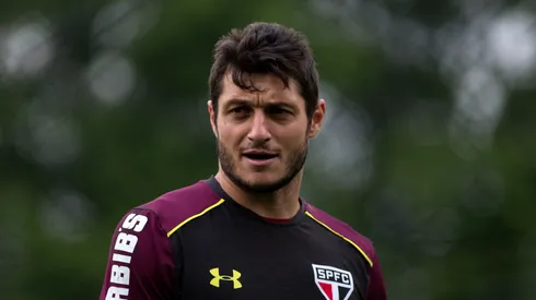 Foto: Daniel Vorley/AGIF – Dênis retorna ao futebol brasileiro