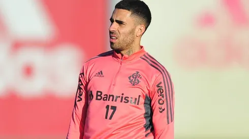 Foto: (Ricardo Duarte/Internacional) – Gabriel 'depositou suas fichas' na torcida para o Internacional buscar a classificação na Sul-Americana
