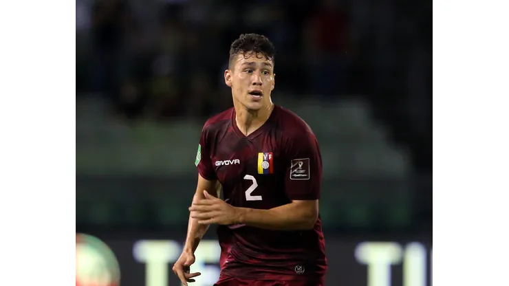 Photo by Edilzon Gamez/Getty Images - São Paulo está perto de anunciar Ferraresi