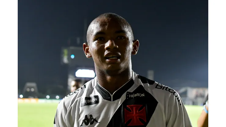 Foto: (Thiago Ribeiro/AGIF) - Eguinaldo pode render uma 'bolada' ao Vasco numa futura negociação