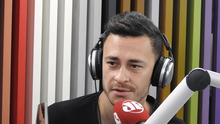 Foto: Johnny Drum/Jovem Pan - Fred demonstrou carinho pelo Grêmio.