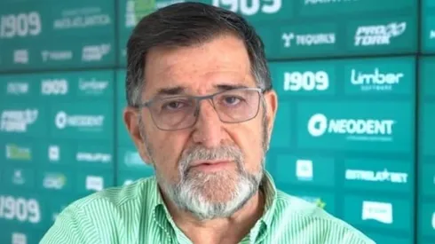 Foto: (Coritiba/Divulgação) – Renê Simões conseguiu uma nova contratação para o Coritiba no mercado