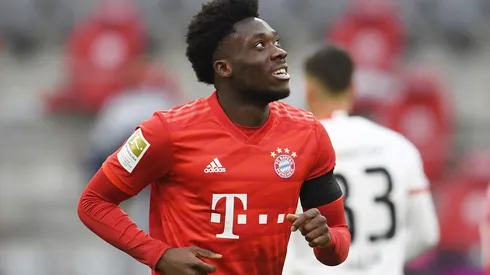 Pool/Getty Images- Alphonso Davies, lateral-esquerdo do Bayern e da seleção do Canadá