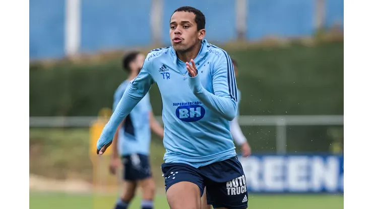 Foto: (Gustavo Aleixo/Cruzeiro) - Miticov é um dos jovens que não serão aproveitados pelo Cruzeiro