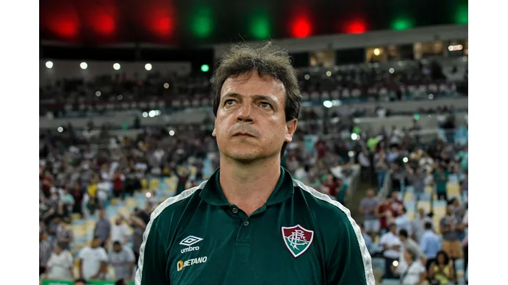 Foto: Thiago Ribeiro/AGIF - Diniz pede titular do São Paulo para o Fluminense em 2023