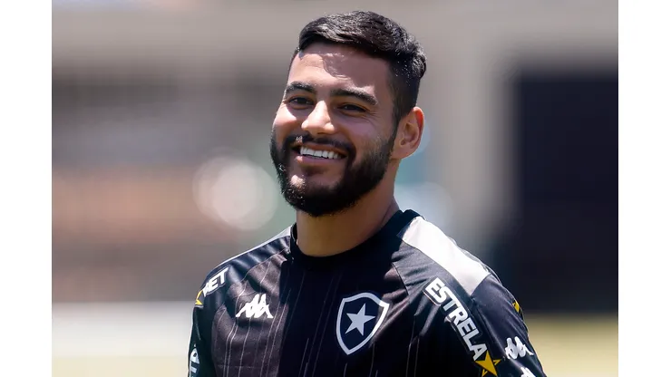Foto: Vitor Silva/Botafogo - Barreto recebe proposta do Guarani