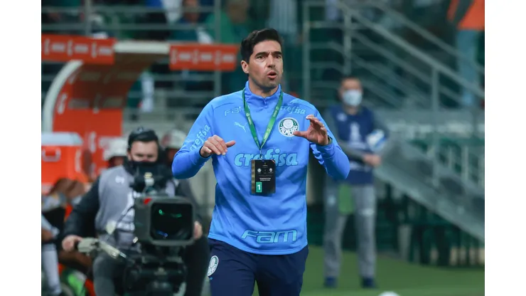 Foto: (Marcello Zambrana/AGIF) - Abel Ferreira e seus comandados no Palmeiras têm pregado respeito ao Atlético antes da decisão das quartas de final da Libertadores