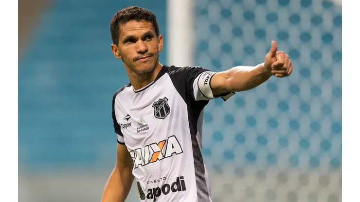 Foto: (Jeferson Guareze/AGIF) - Magno Alves marcou época no Ceará