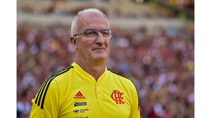 Foto: (Thiago Ribeiro/AGIF) - Dorival Júnior, técnico do Flamengo, indicou a contratação de um destaque do Internacional em 2022