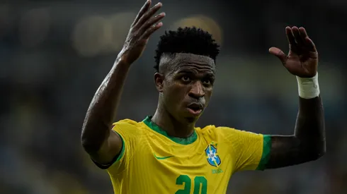 Foto: (Thiago Ribeiro/AGIF) – Vini Jr. está a serviço da Seleção Brasileira para os últimos amistosos internacionais antes da Copa do Mundo no Catar