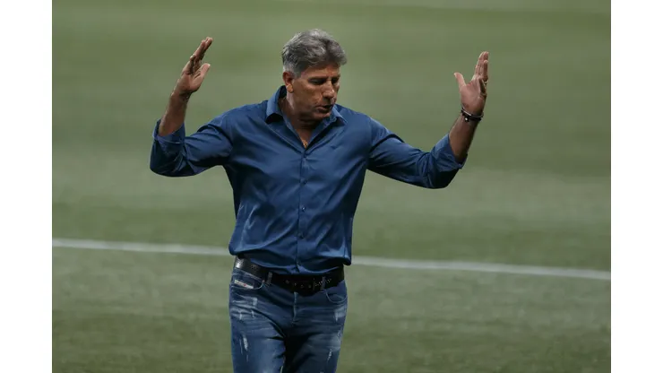 Foto: Ettore Chiereguini/AGIF - Renato recebe notícia inesperada do DM do Grêmio